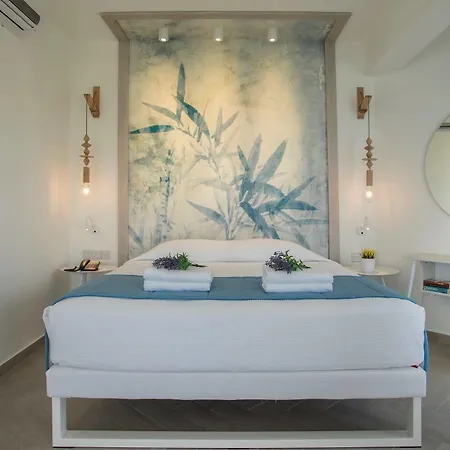 Infinity Blu - Designed For Adults ホテル 4*